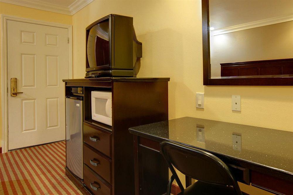 Capital City Inn Downtown Convention Center Сакраменто Стая снимка